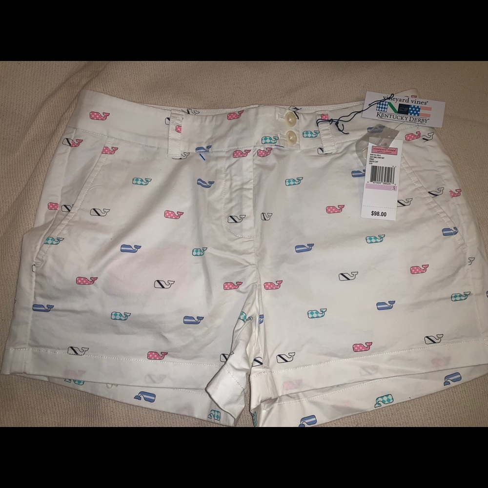*SOLD* Vineyard Vines Shorts! 🐳